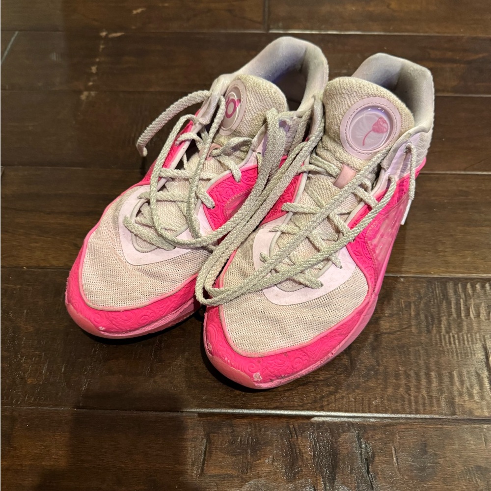 KD Aunt Pearl Men’s